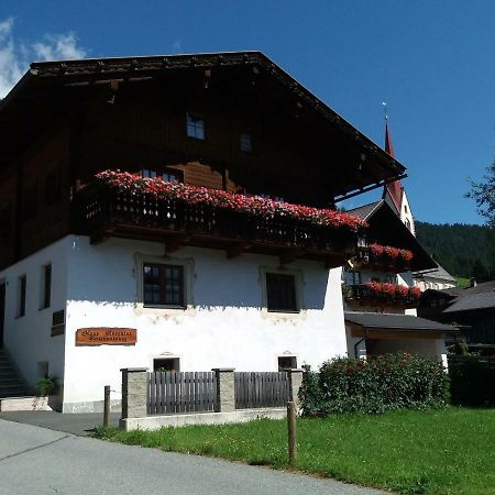 Haus Antonius 호텔 Sankt Lorenzen im Lesachtal 외부 사진